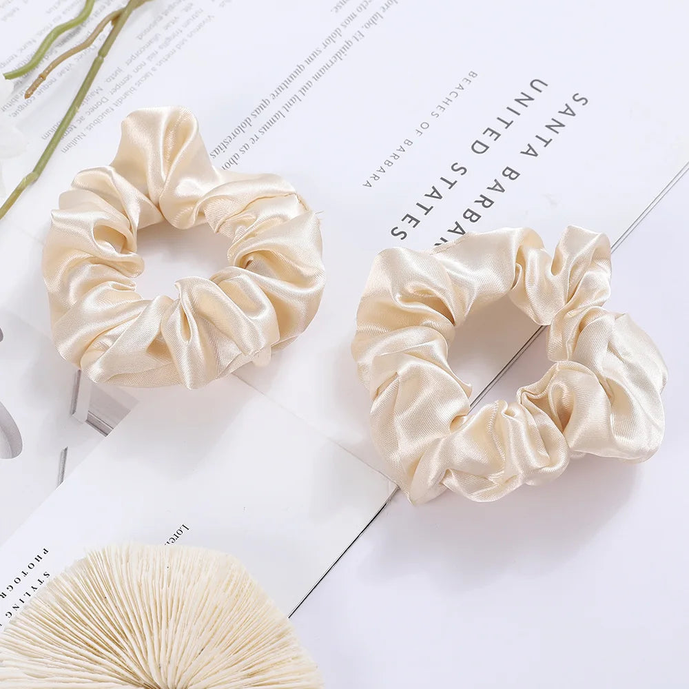 Everyday Heatless Curl Headband